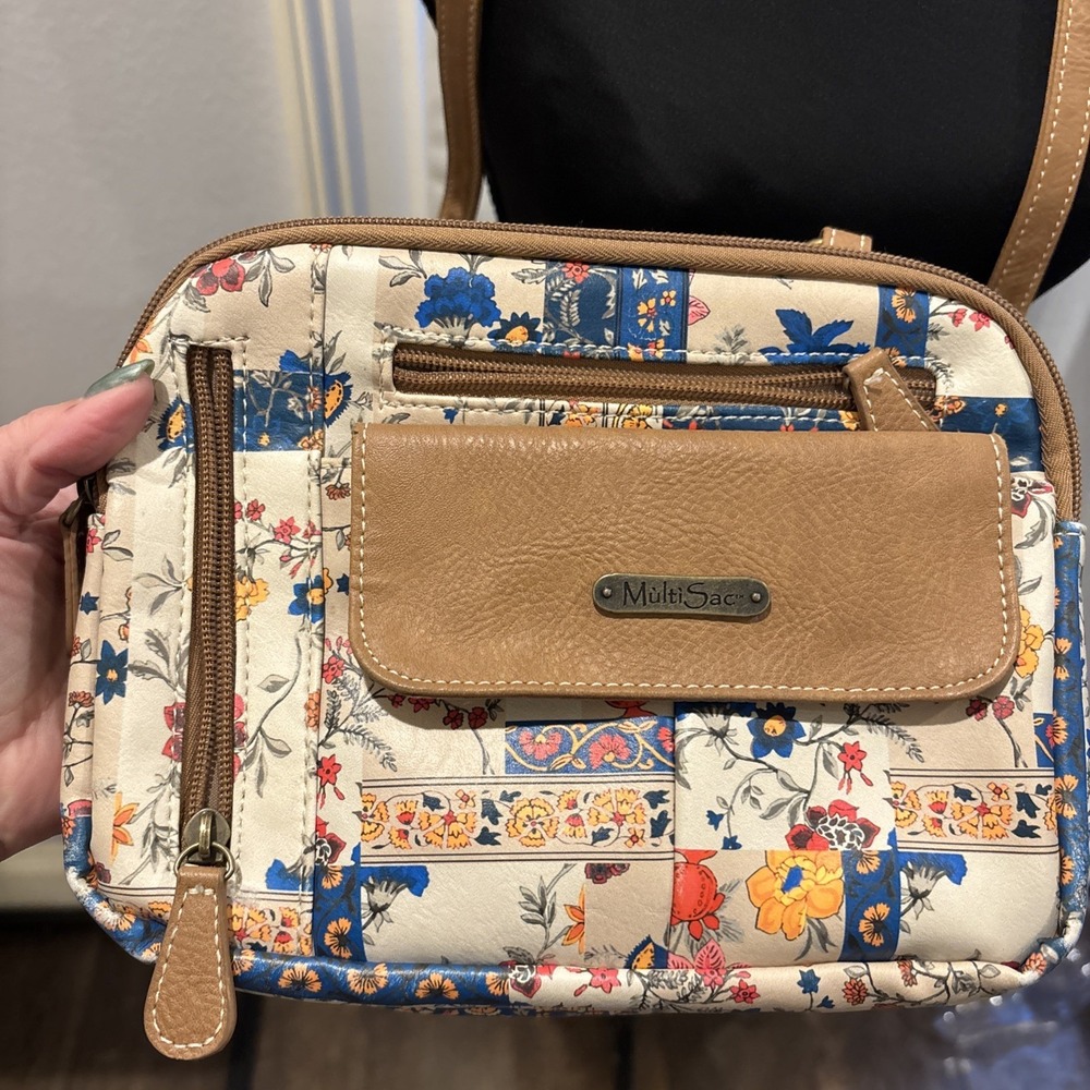 MultiSac Zippy Triple Compartment Crossbody Bag Purse Traveling Pockets EUC